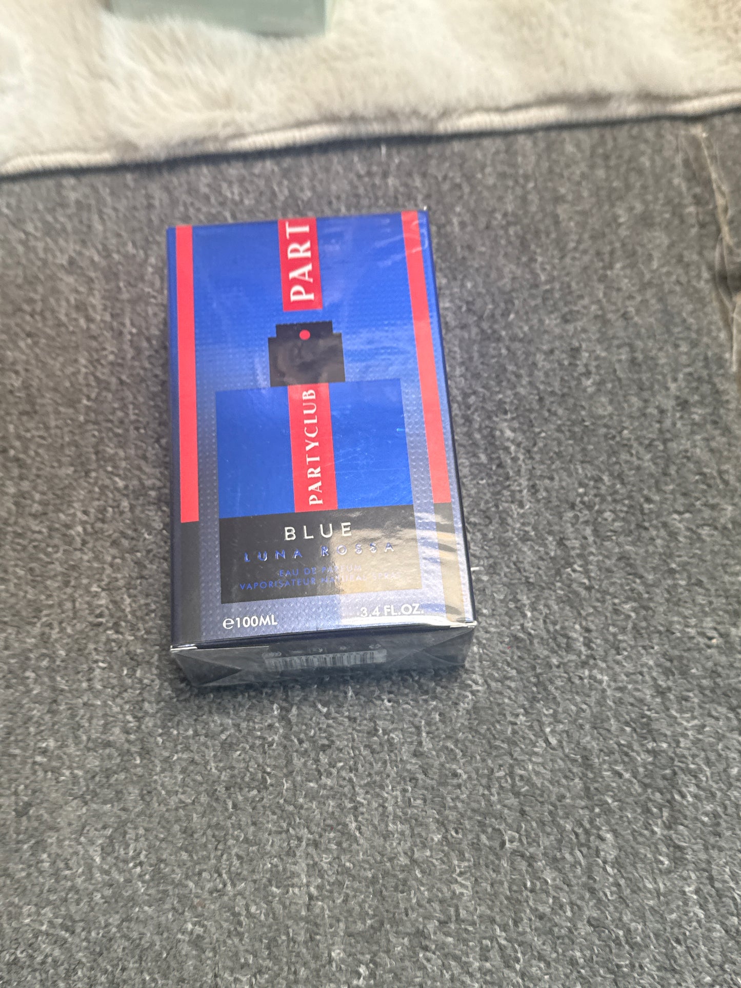 Part Perfume Blue